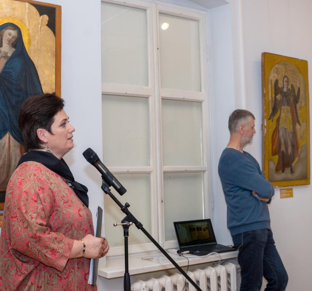 Atidaryta Ukrainos Radomyšlio pilies muziejaus sakralinio meno paroda ,,JŲ AKYS ŽVELGIA Į SĄŽINĘ‘‘