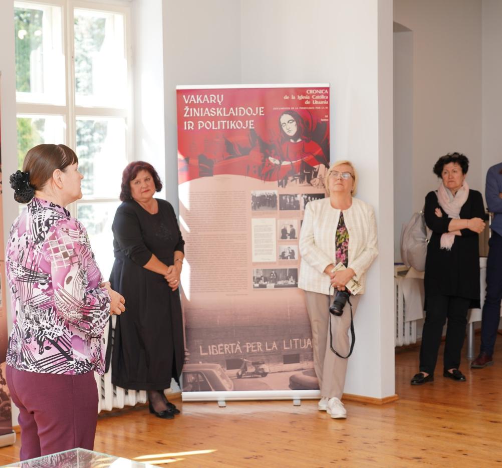 Pristatyta paroda, skirta „Lietuvos Katalikų Bažnyčios kronikos“ 50-mečiui