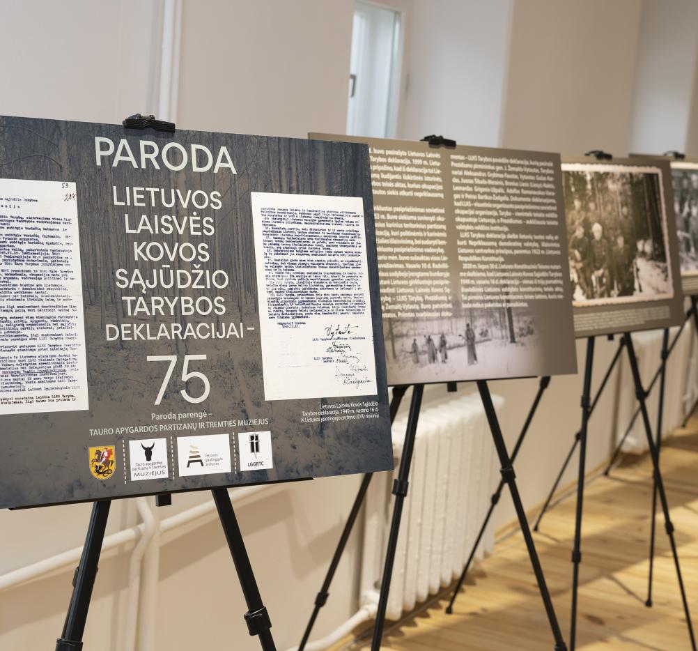 Atidaryta paroda „Lietuvos Laisvės Kovos Sąjūdžio tarybos deklaracijai – 75“