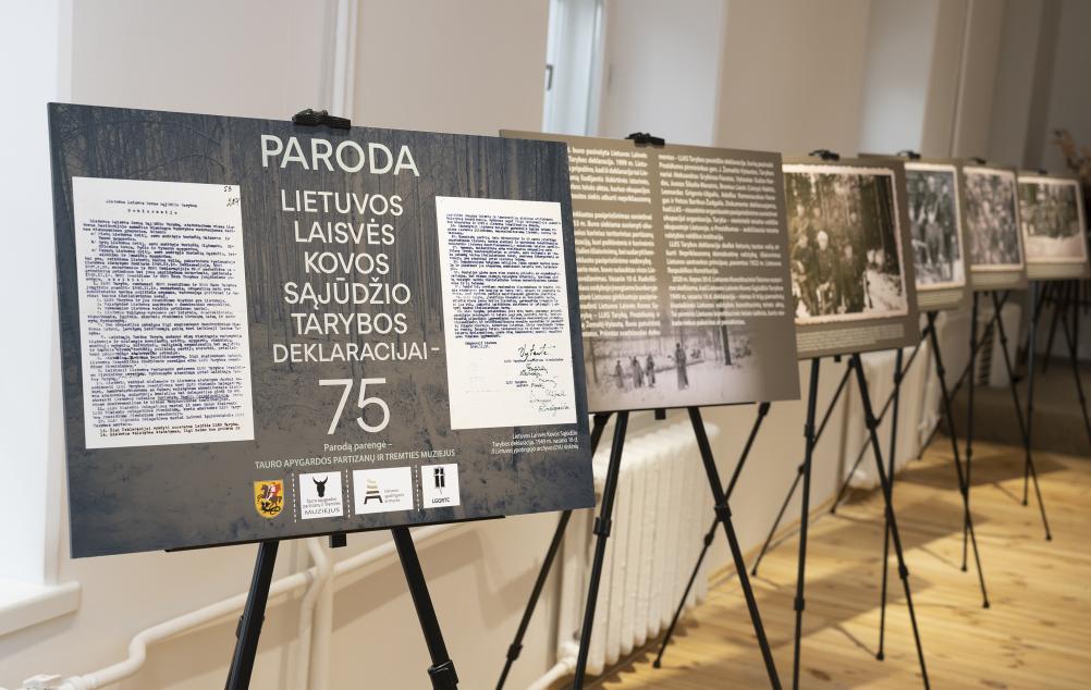 Atidaryta paroda „Lietuvos Laisvės Kovos Sąjūdžio tarybos deklaracijai – 75“
