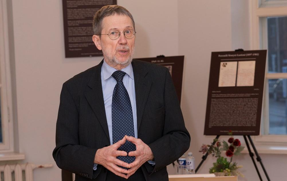 Prof. Liudo  Mažylio paroda „Skausmo ir vilties laiškai iš šalčio žemės“
