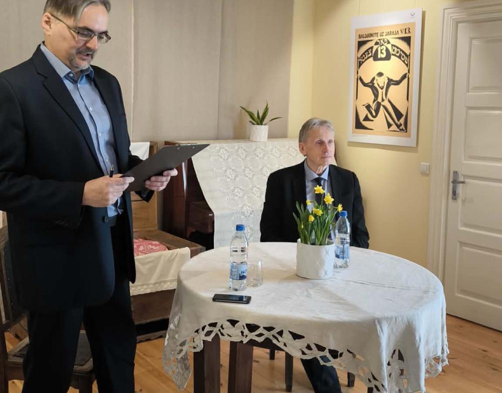 Diskusija su istoriku dr. Rimantu Mikniu: „K. Griniaus politinio kelio pradžia: nuo „Varpo" iki Lietuvių demokratų partijos“