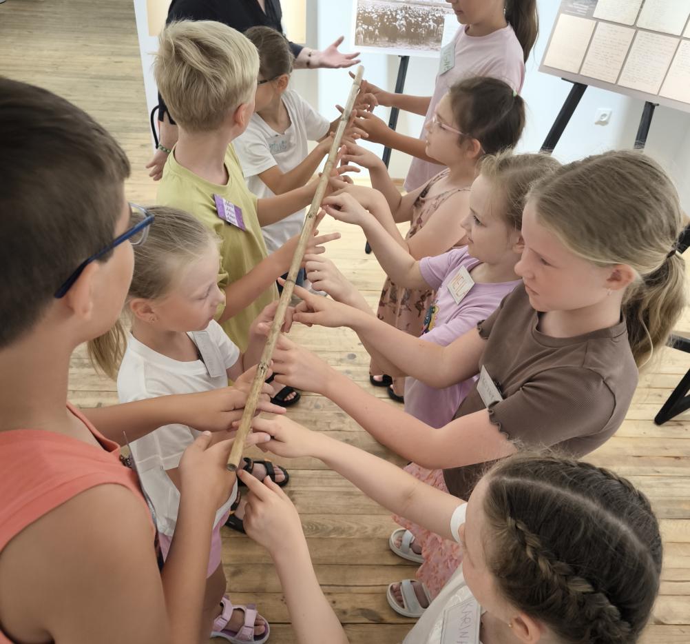 Stovykla „ATRASK MUZIEJŲ“ prasidėjo