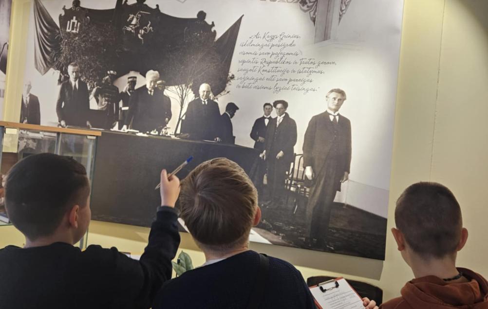 Edukacijos, skirtos Lietuvos valstybės atkūrimo dienai